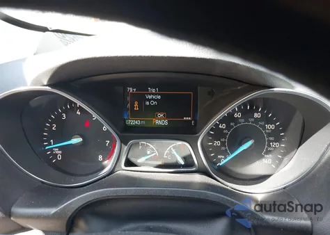 2019 Ford Escape S z USA, uszkodzony, nr VIN 1FMCU0F73KUB93922